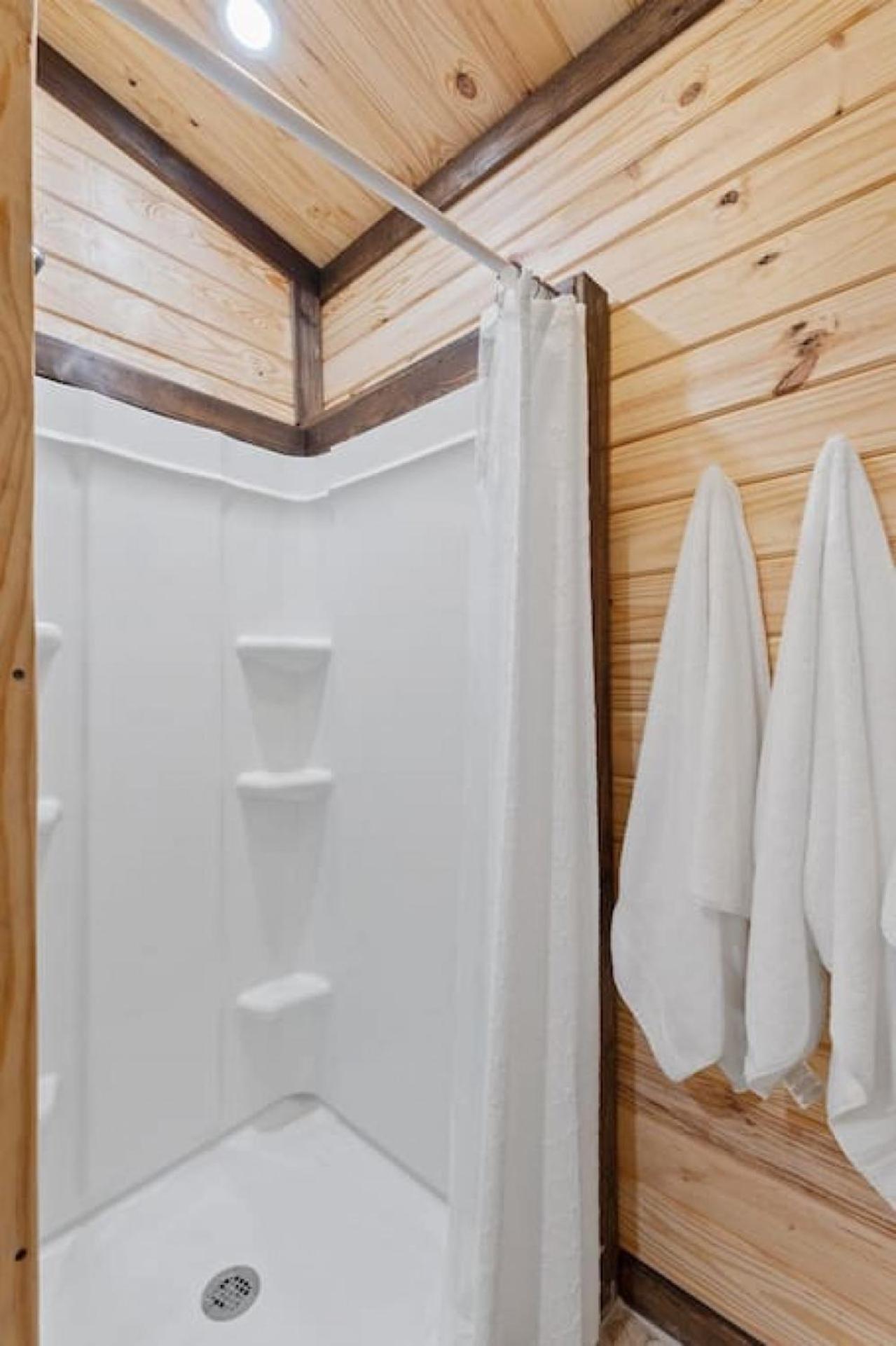 Private W King Bed And Private Hot Tub Rogers